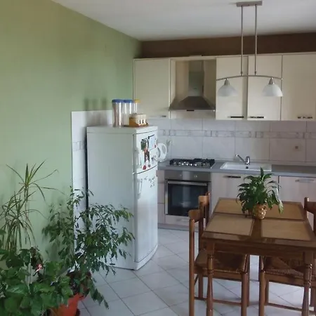 With A Swimming Pool - 13772 Apartment Makarska