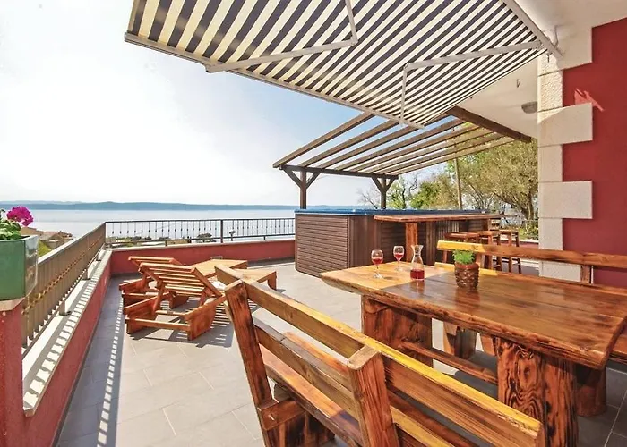 Family-friendly With Swimming Pool - 13772